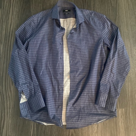 🍍HUGO BOSS BUTTON UP SHIRT🍍SLIM FIT🍍40 15 3/4🍍Q-2 - Picture 1 of 4